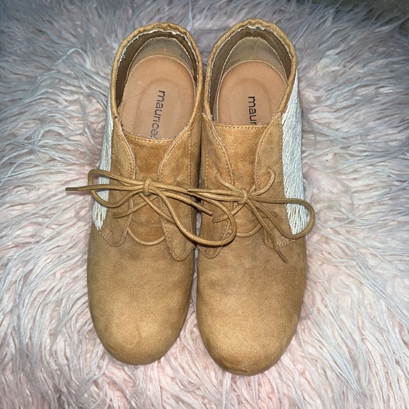 Maurices Wedge Booties Faux Suede Lace Details Ankle Boots Shoes Womens Size 7.5 - Picture 2 of 7